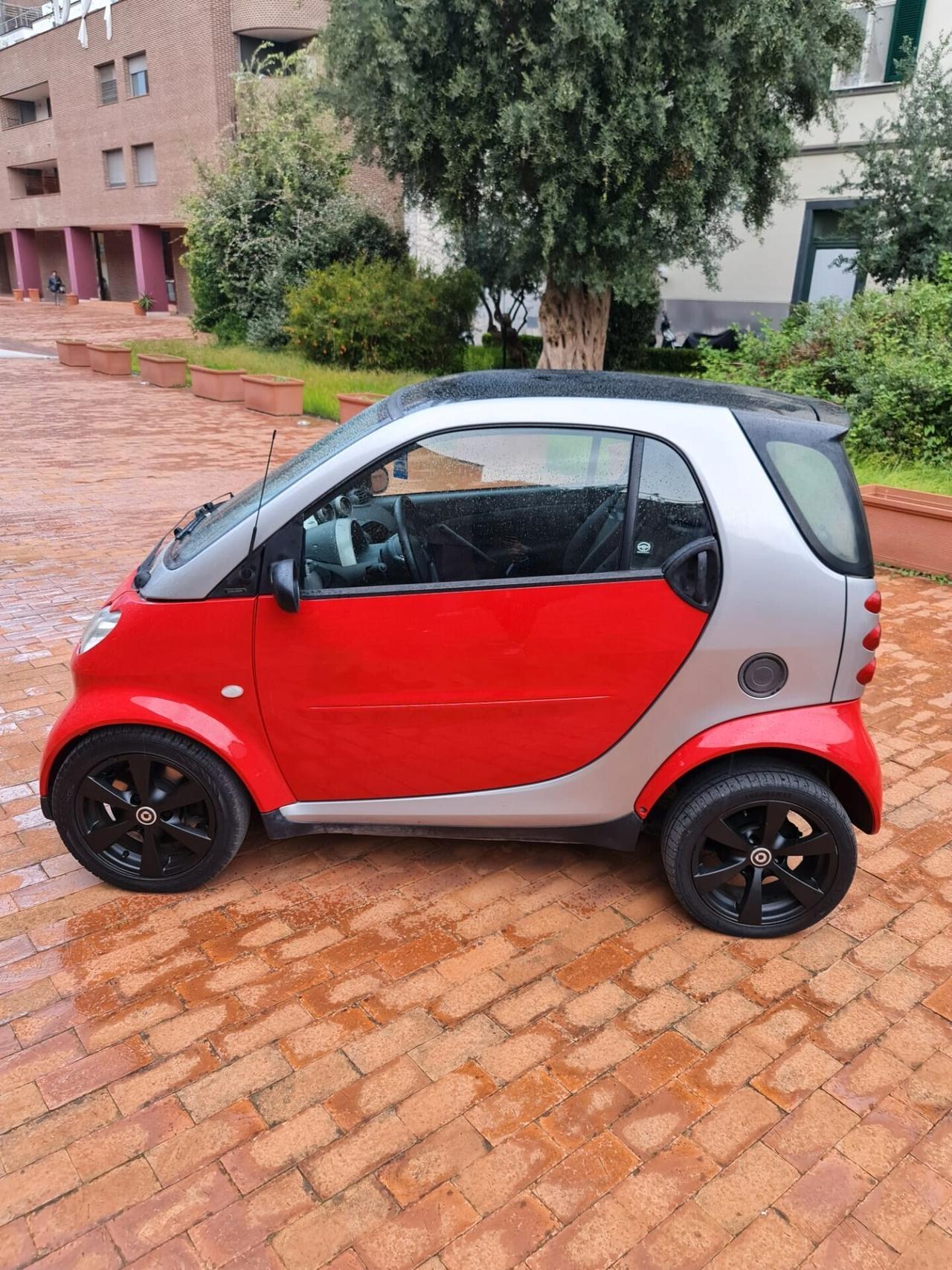 Smart ForTwo 700 coupé passion (45 kW)