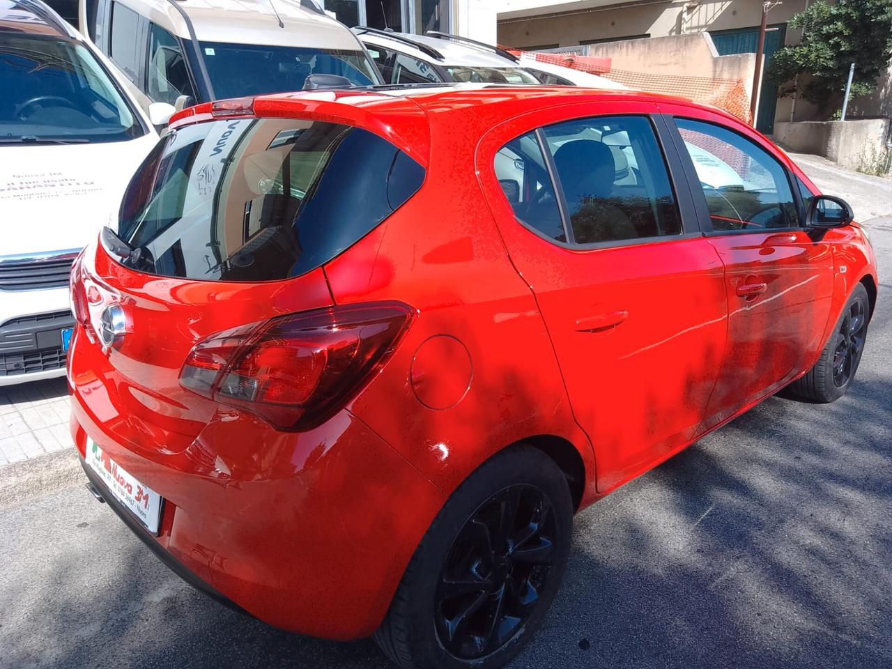 Opel Corsa 1.2 5 porte
