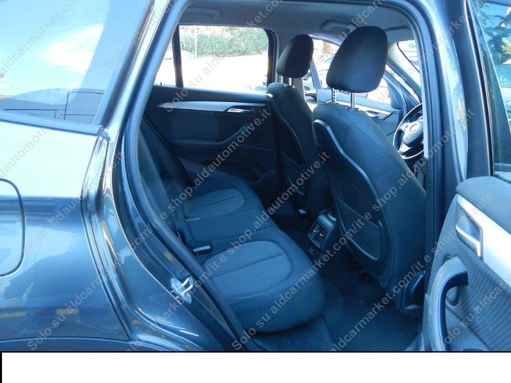 BMW - X1 - xDrive20d Business Advantage Automatico