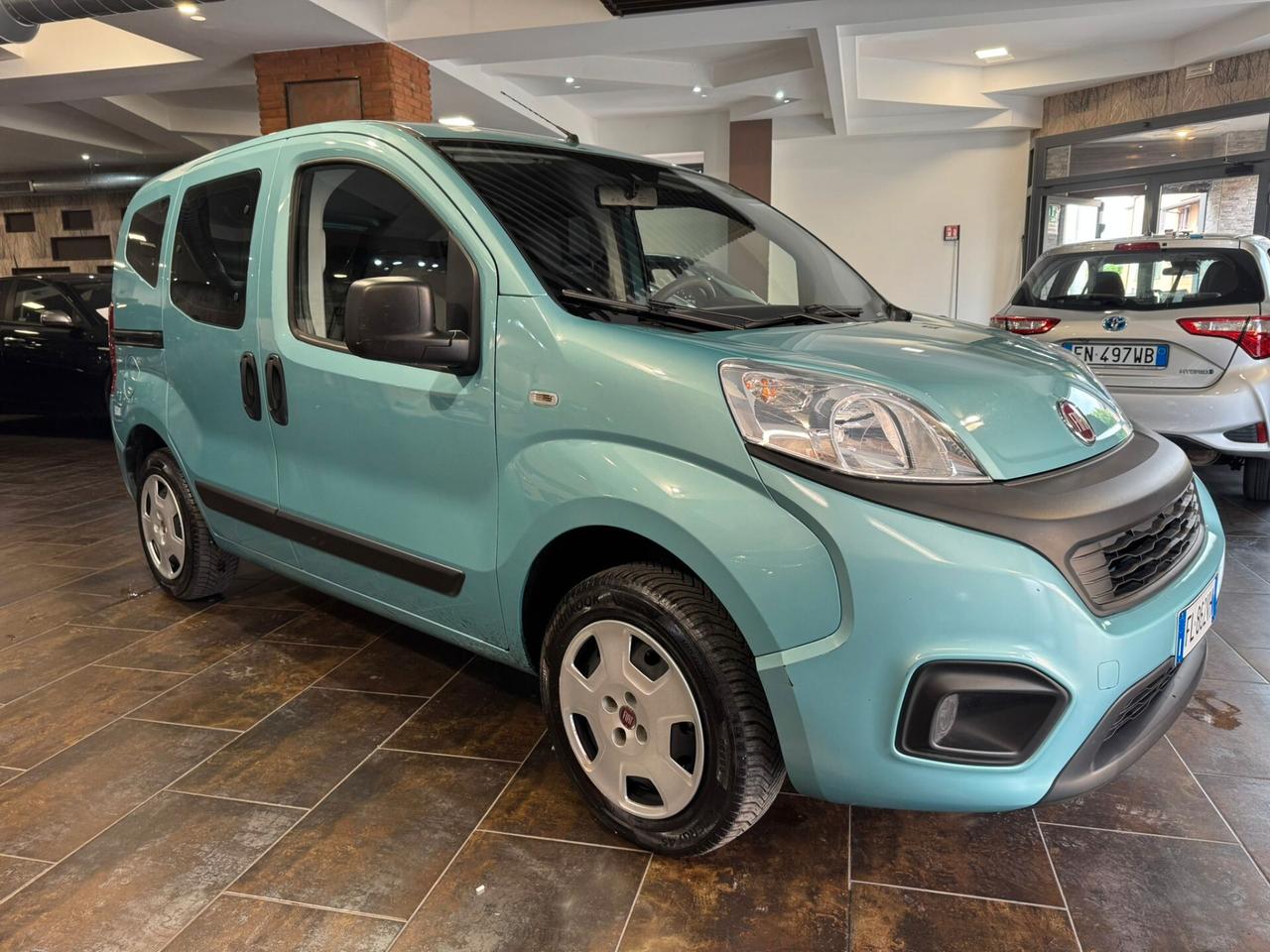Fiat Qubo 1.4 8V 77 CV Easy Natural Power