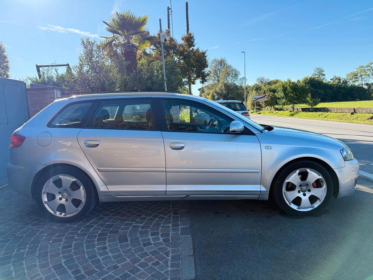 Audi A3 SPB 2.0 16V TDI Ambiente