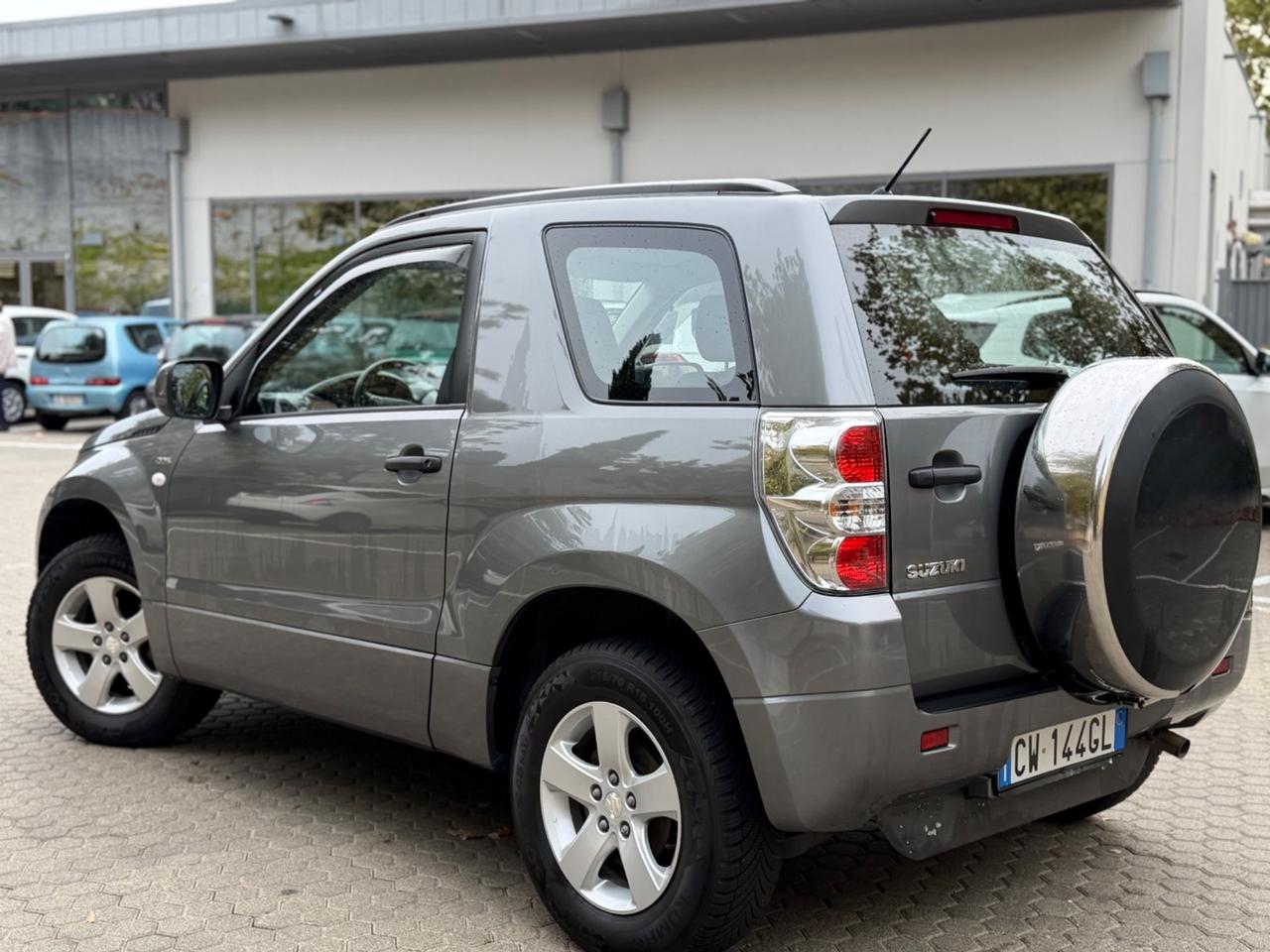 Suzuki Vitara 1.9ddis 129cv - 4x4 - 2006 nuovissima