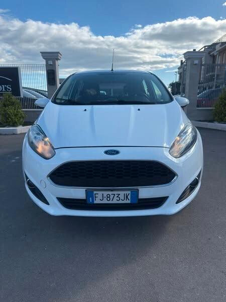 Ford Fiesta 1.4 5 porte Bz.- GPL Black & White Edition