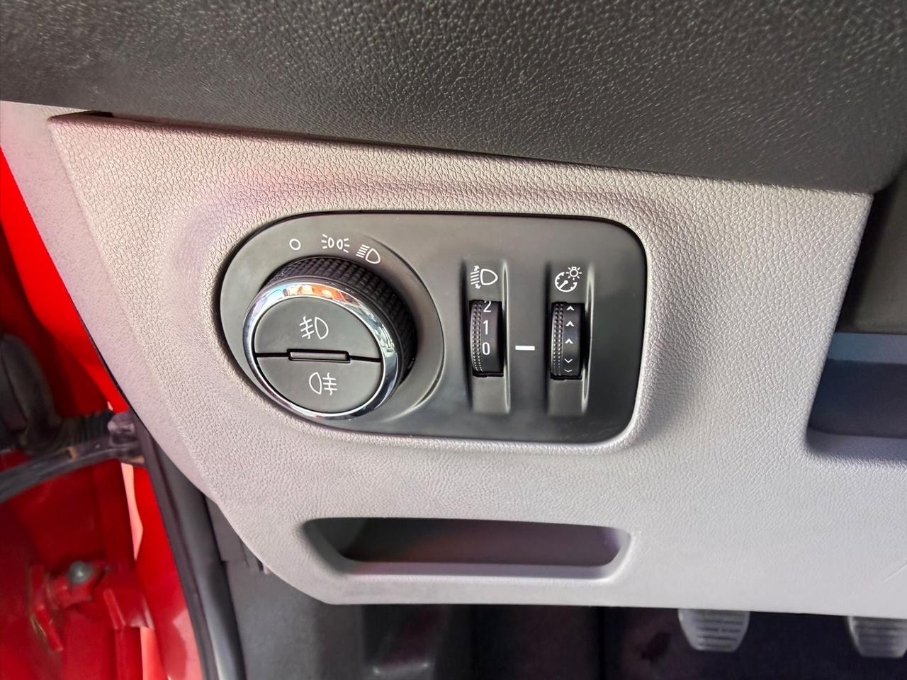 Opel Corsa 1.4 Benzina Sport-Neopatentati-Permuta