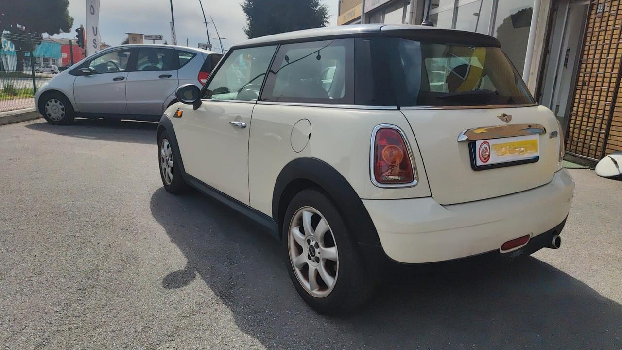 Mini 1.6 16V Cooper