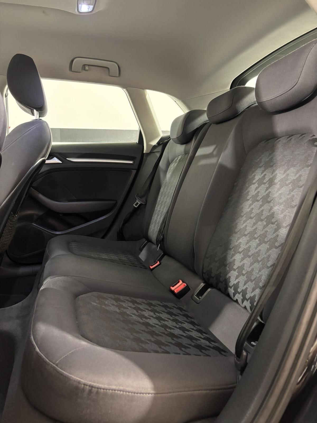 Audi A3 SPB 1.6 TDI clean diesel Admired