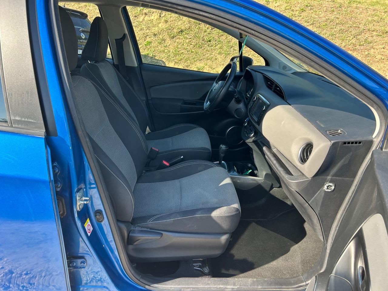 Toyota Yaris 1.5 Hybrid 5 porte Active neopatentati