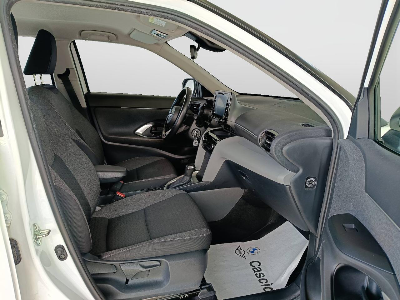 TOYOTA Yaris Cross - MY'21