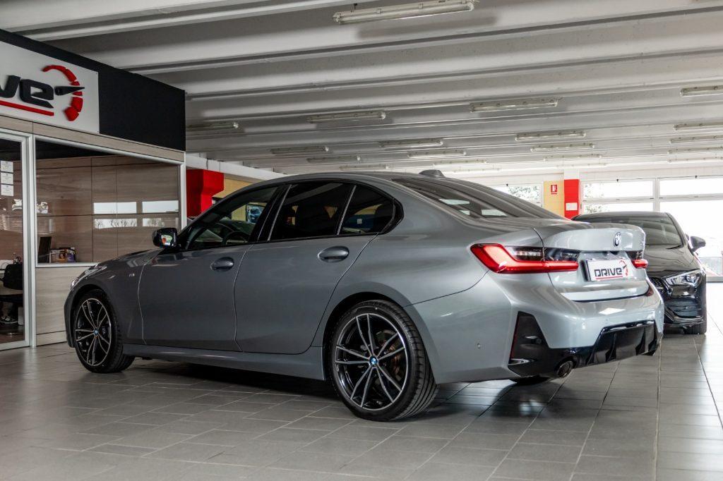 BMW 318 d 48V Msport