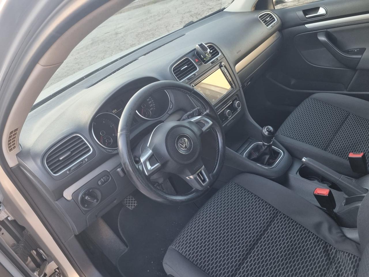 Volkswagen Golf 1.6 TDI DPF 5p. Highline