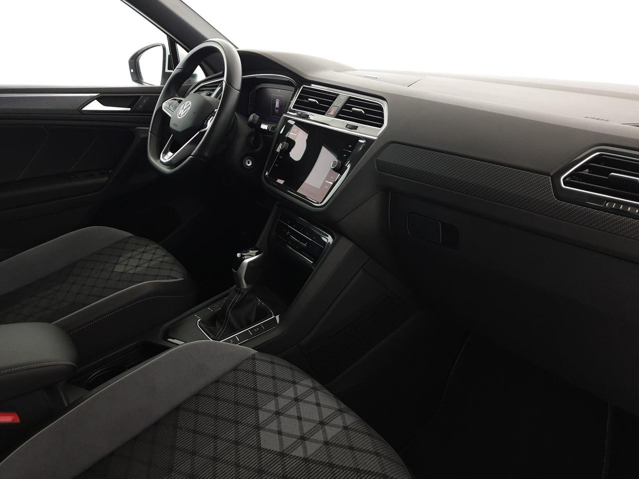 Volkswagen Tiguan 2.0 tdi r-line 150cv dsg