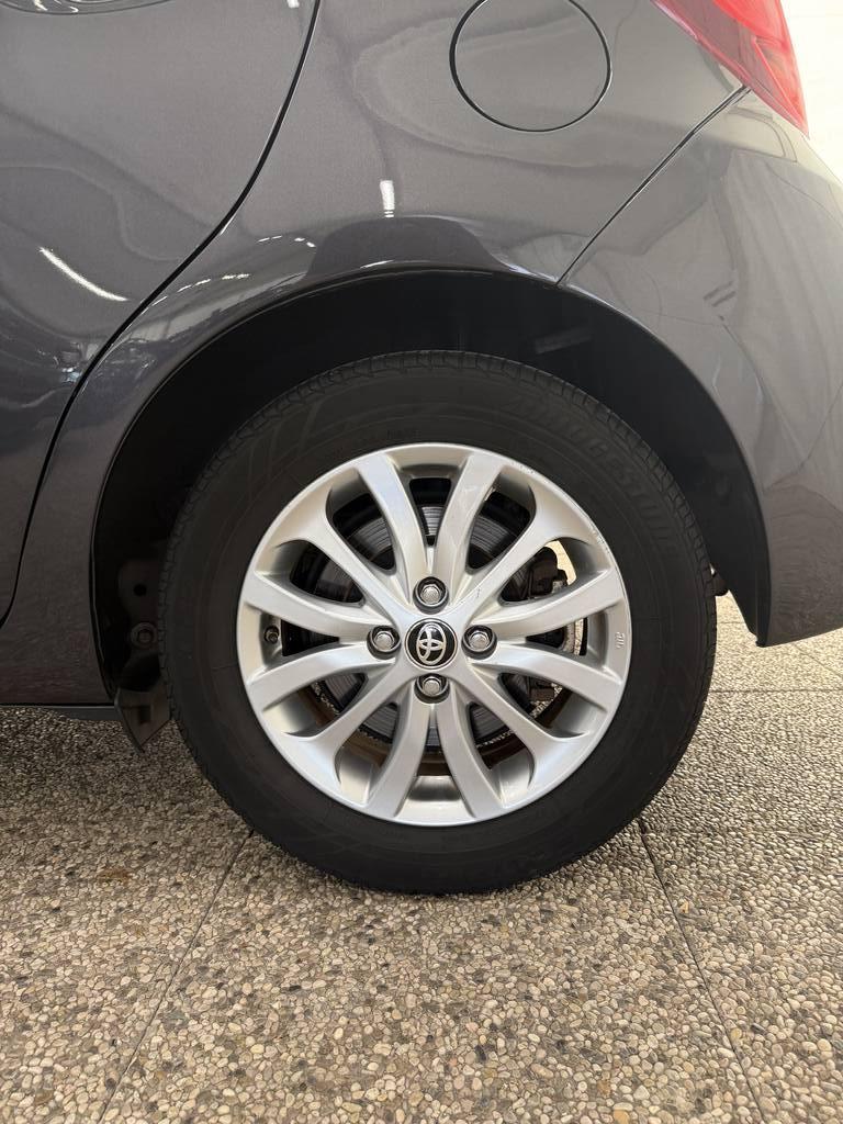 Toyota Yaris 5 Porte 1.0 Lounge