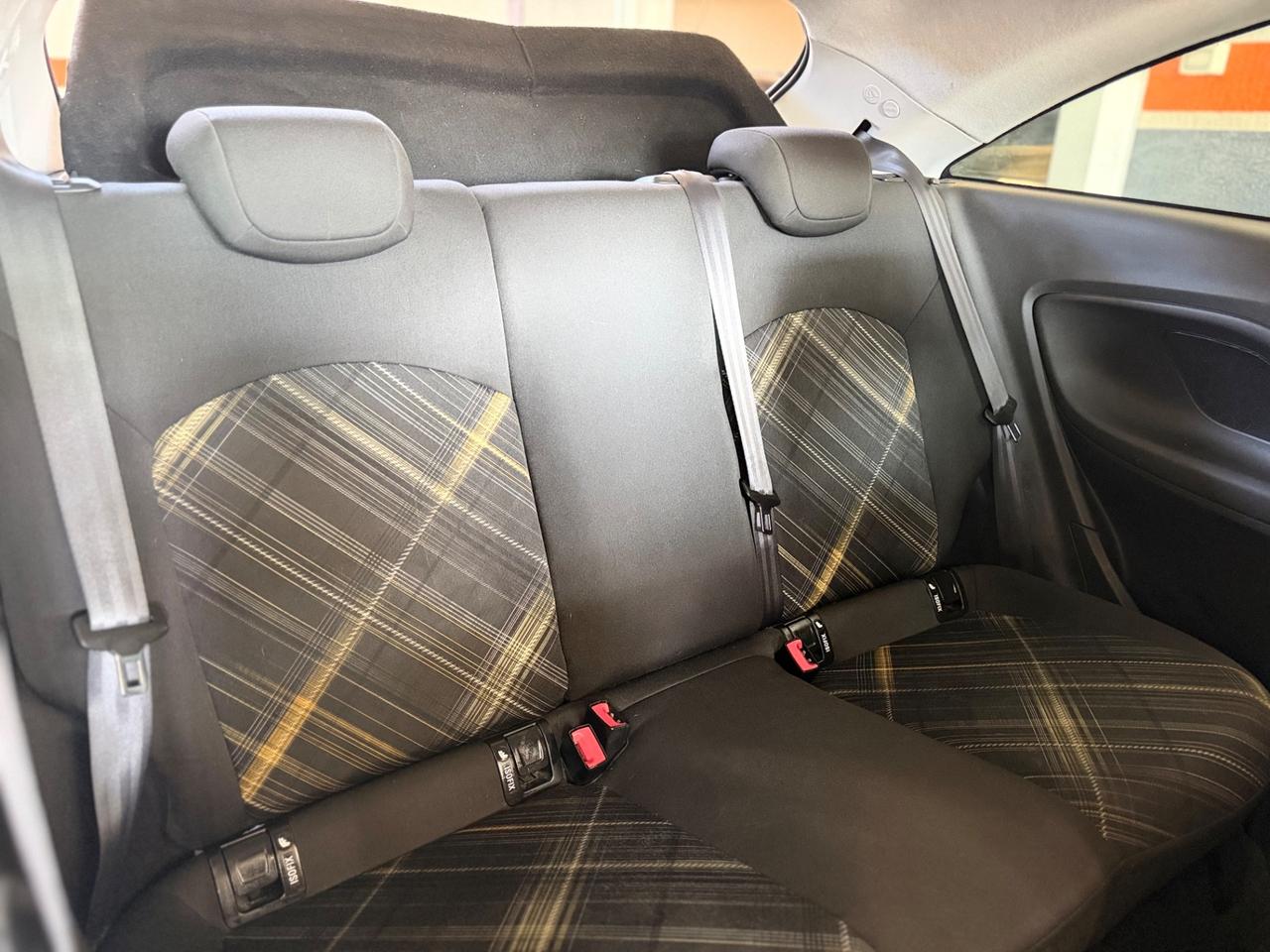 Opel Corsa 1.3 CDTI ecoFLEX Start&Stop Coupé b-Color