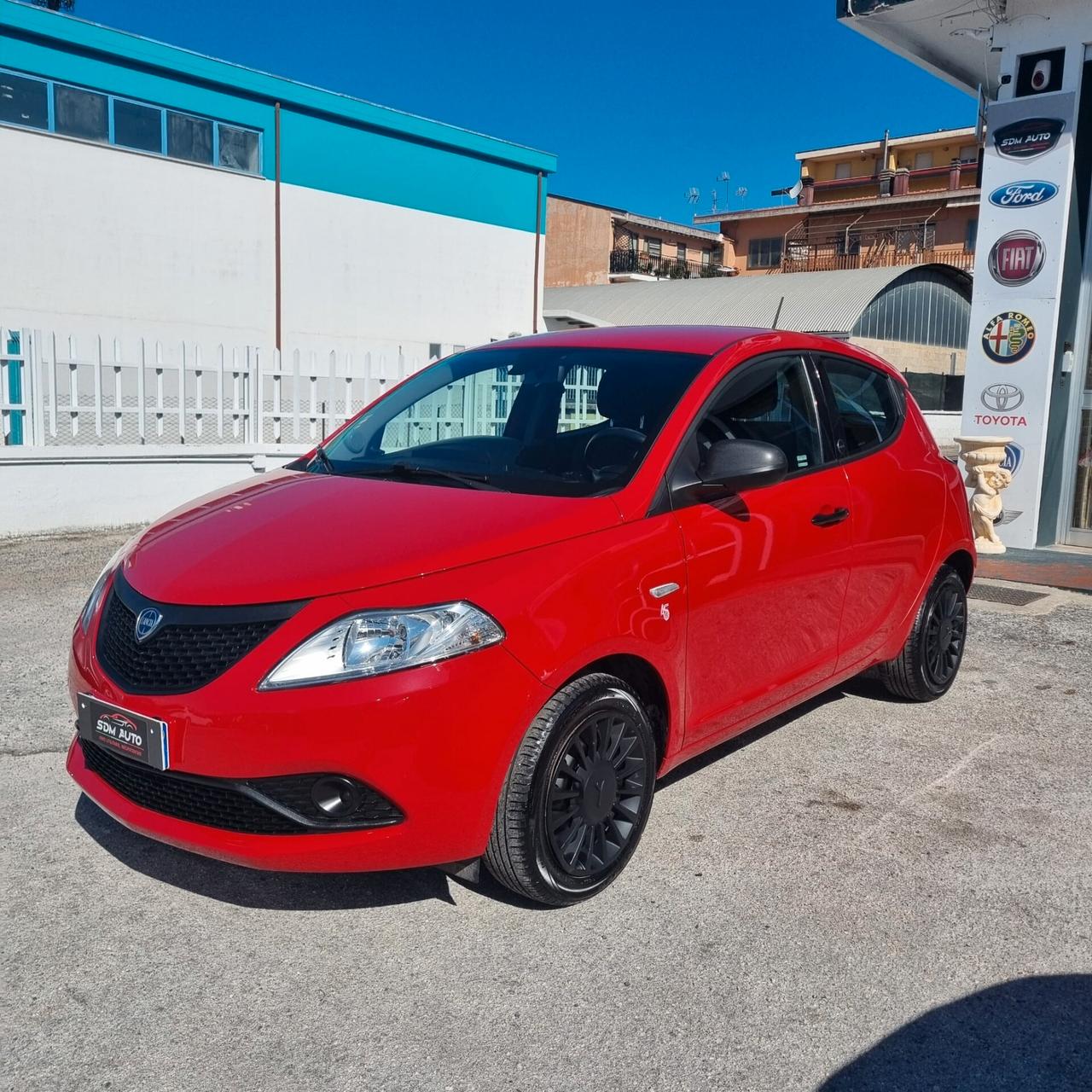 Lancia Ypsilon 1.0 FireFly 5 porte S&S Hybrid Ecochic UnYca