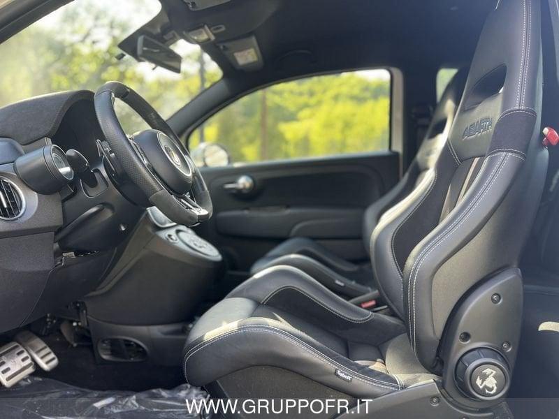 Abarth 695 1.4 Turbo T-Jet 180 CV 70° MTA ESSEESSE