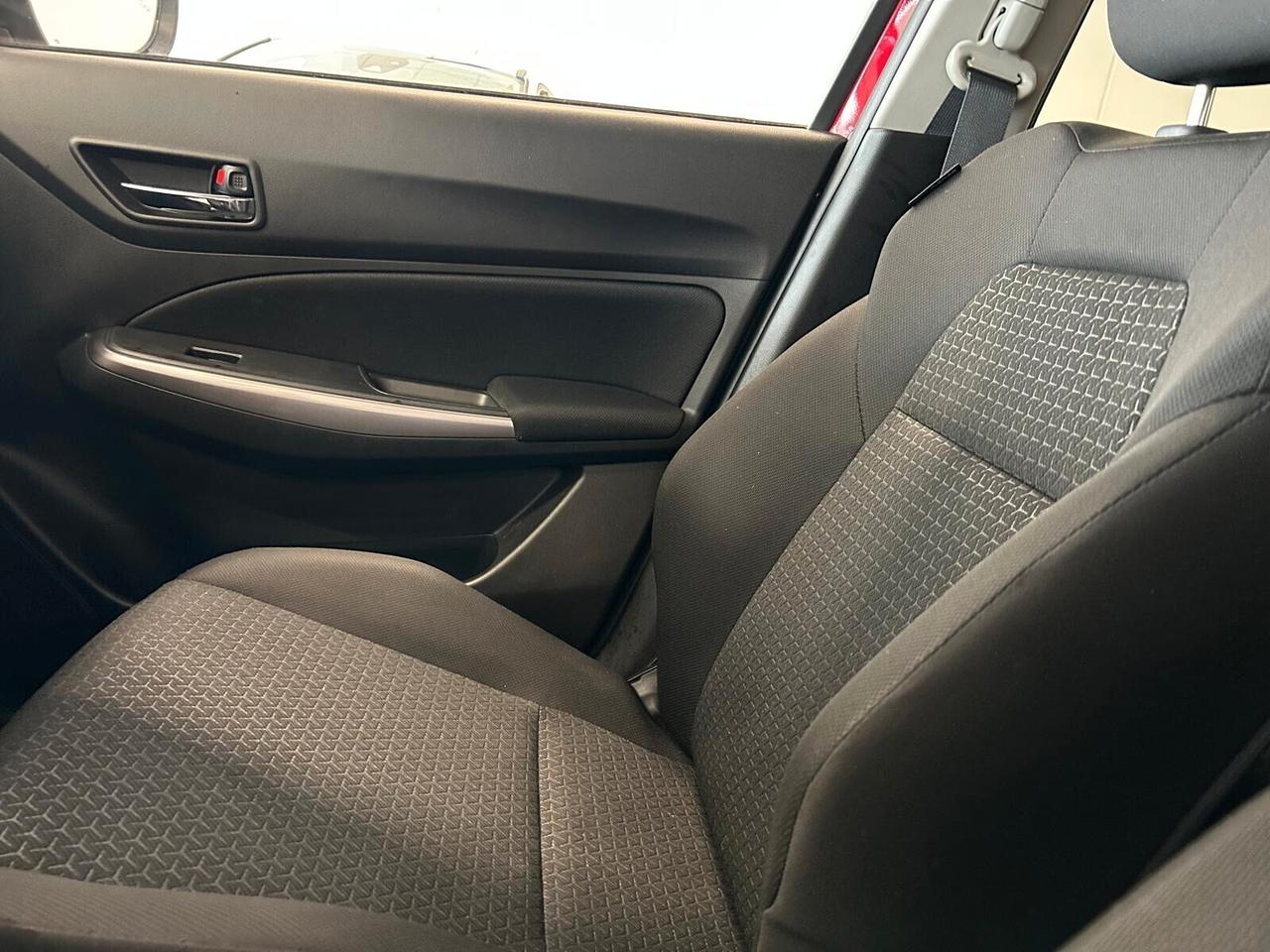 Suzuki Swift TOP 1.2 Hybrid 5p. UNICO PR.