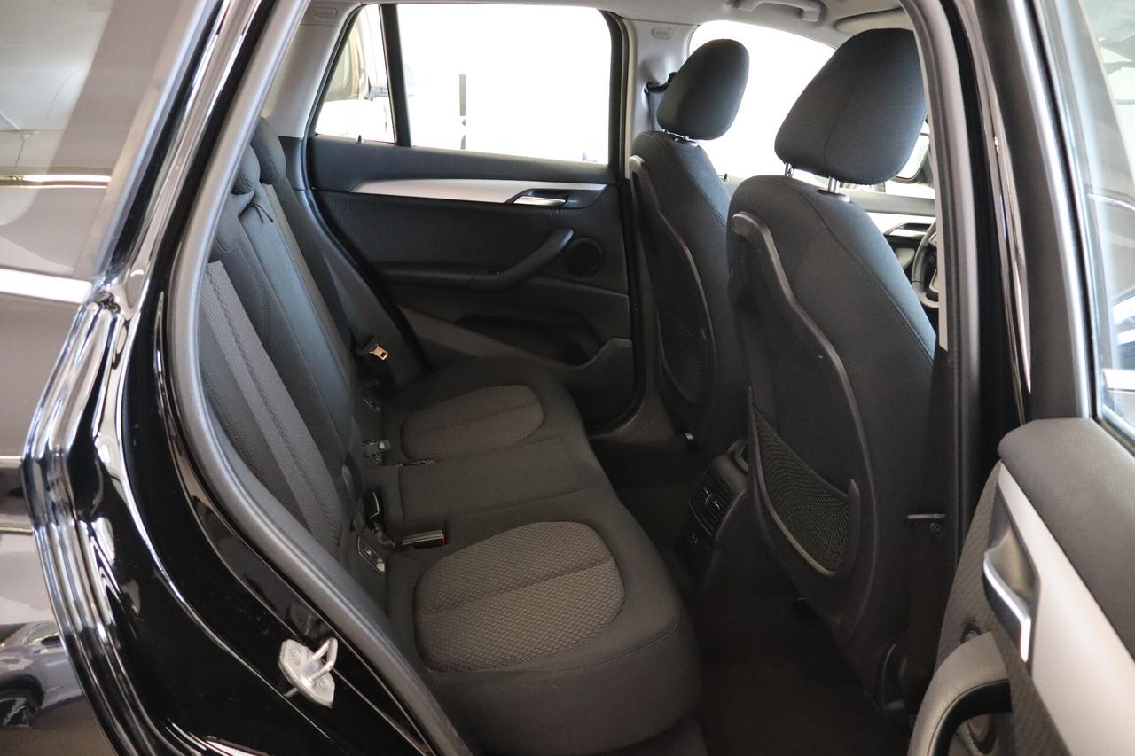 BMW X1 XDRIVE 18d ADVANTAGE - x-DRIVE