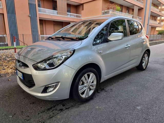 HYUNDAI iX20 1.4 90 CV ADATTA PER NEOPATENTATI