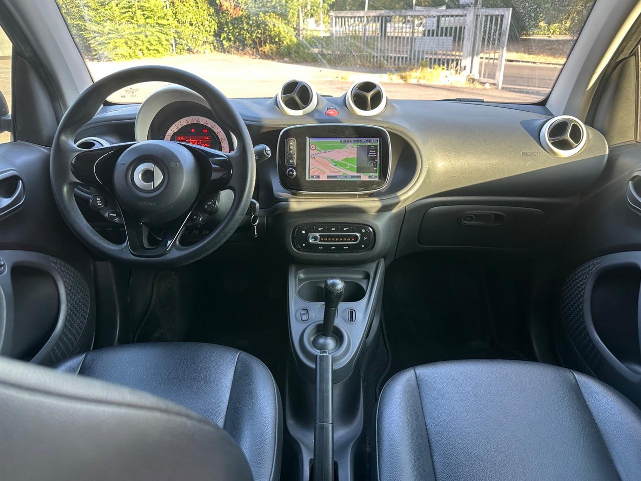 Smart ForTwo 70 1.0 twinamic Cool & Media Touch Automatica Permute Garanzia Mercedes