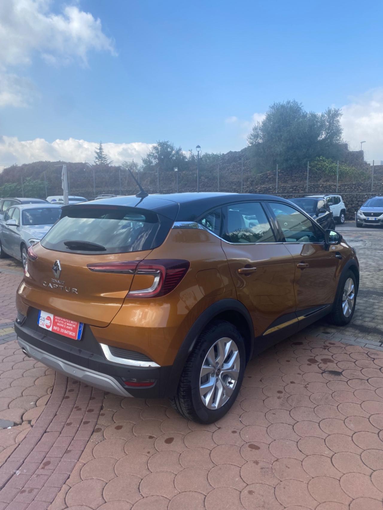 Renault Captur 115 CV EDC Intens 11/2020