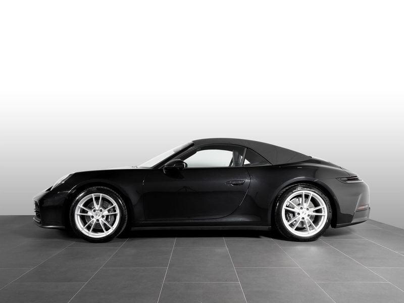 Porsche 911 992 II Carrera Cabrio PDK - IVA Esposta