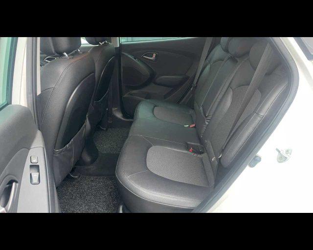 HYUNDAI iX35 2.0 CRDi 4WD Xpossible A/T