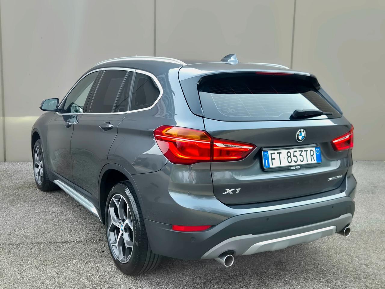 Bmw X1 sDrive18d xLine