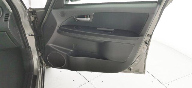FIAT Sedici 1.6 16V 4x4 Dynamic