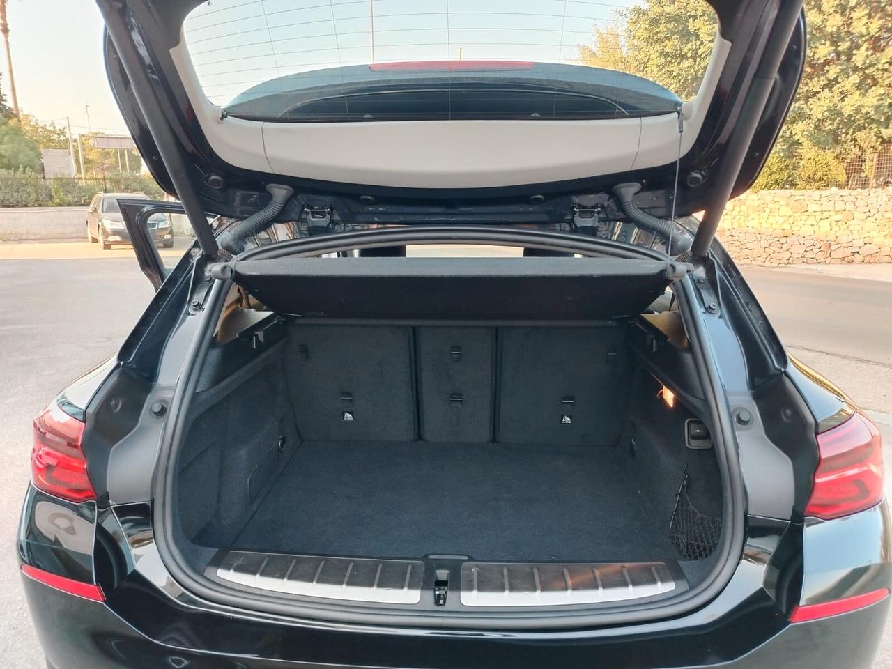 Bmw X2 sDrive18d Advantage Steptronic