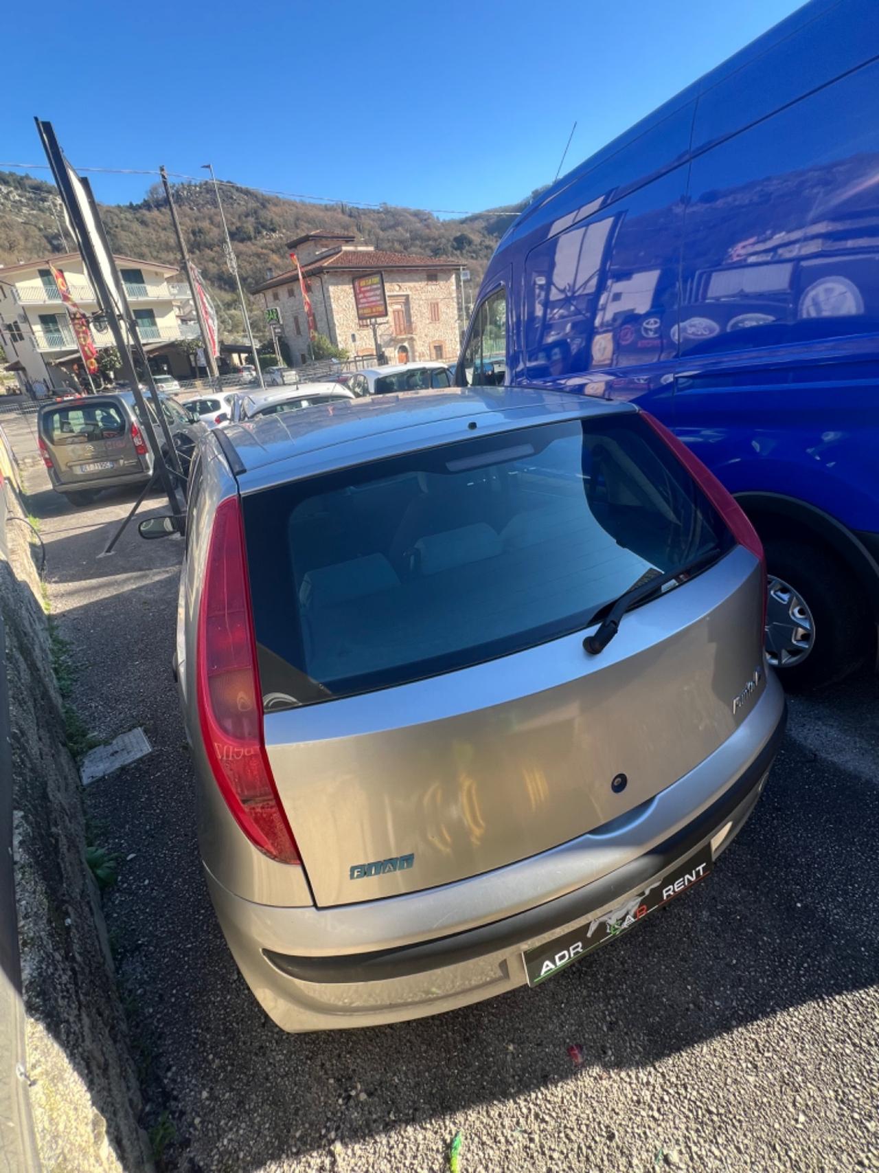 Fiat Punto 1.2i cat 5 porte EL