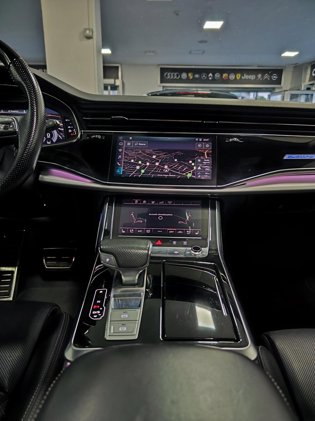 Audi Q8 50 TDI 286 CV quattro tiptronic S Line Tetto Matrix Night