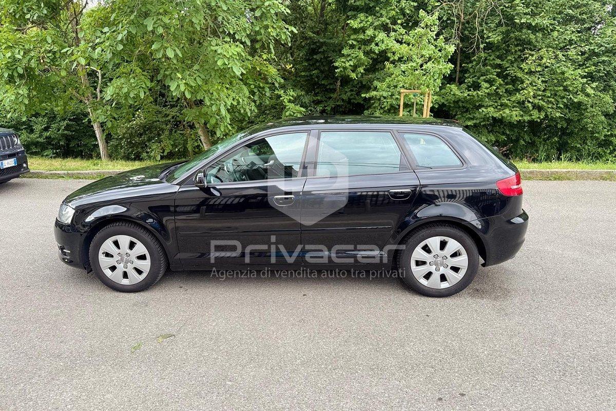 AUDI A3 SPB 1.6 TDI CR F.AP. Young Edition