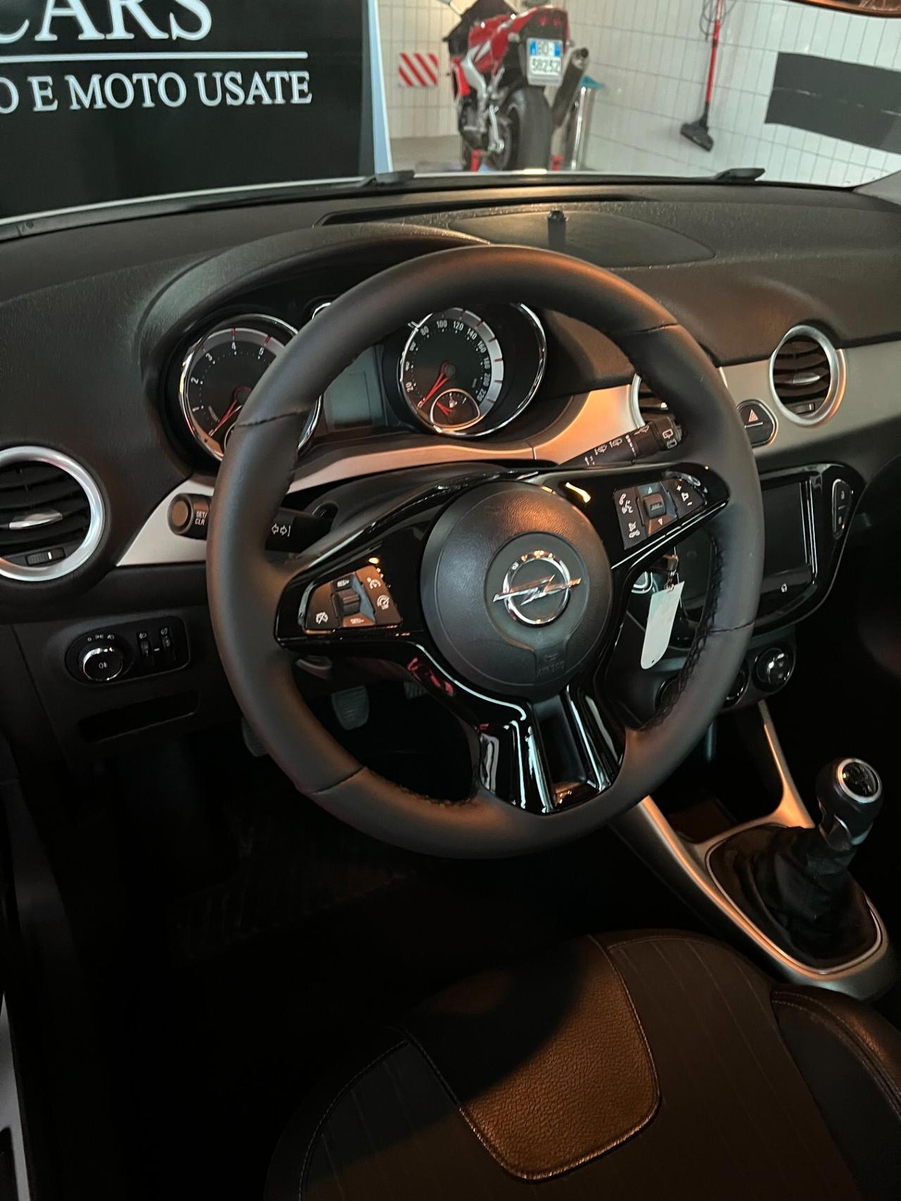 Opel Adam 1.4 87 CV Jam