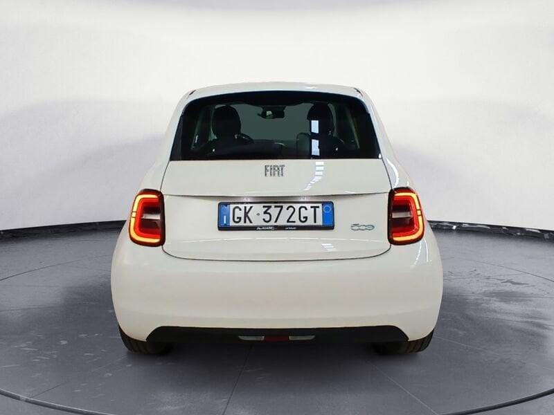 FIAT 500e 500 (2020--->) 500 Action Berlina 23,65 kWh