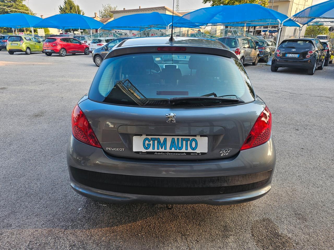 Peugeot 207 1.4 8V 75CV 5p. GPL