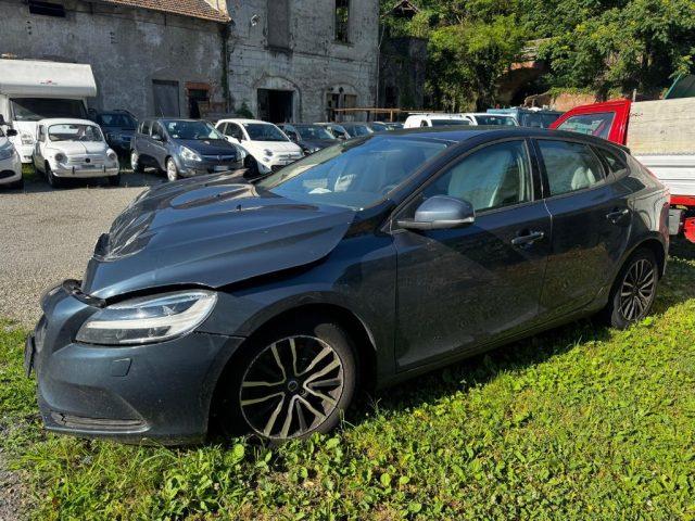 VOLVO V40 D2 Business Plus