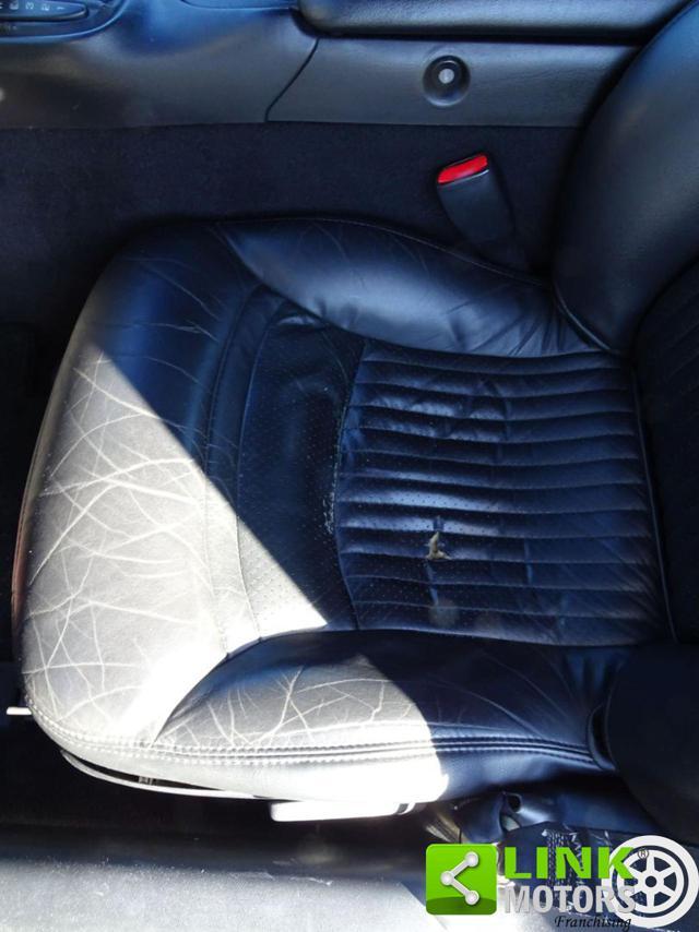 CHEVROLET Corvette C5 5.7 V8 Coupé