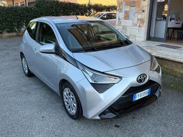 Toyota Aygo 1.0 VVT-i 72 CV 5 porte x-play