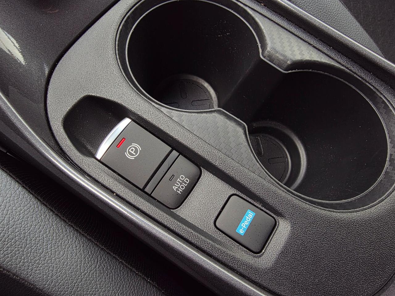Nissan Juke 1.6 HEV N-Connecta AUT. / FULL HYBRID
