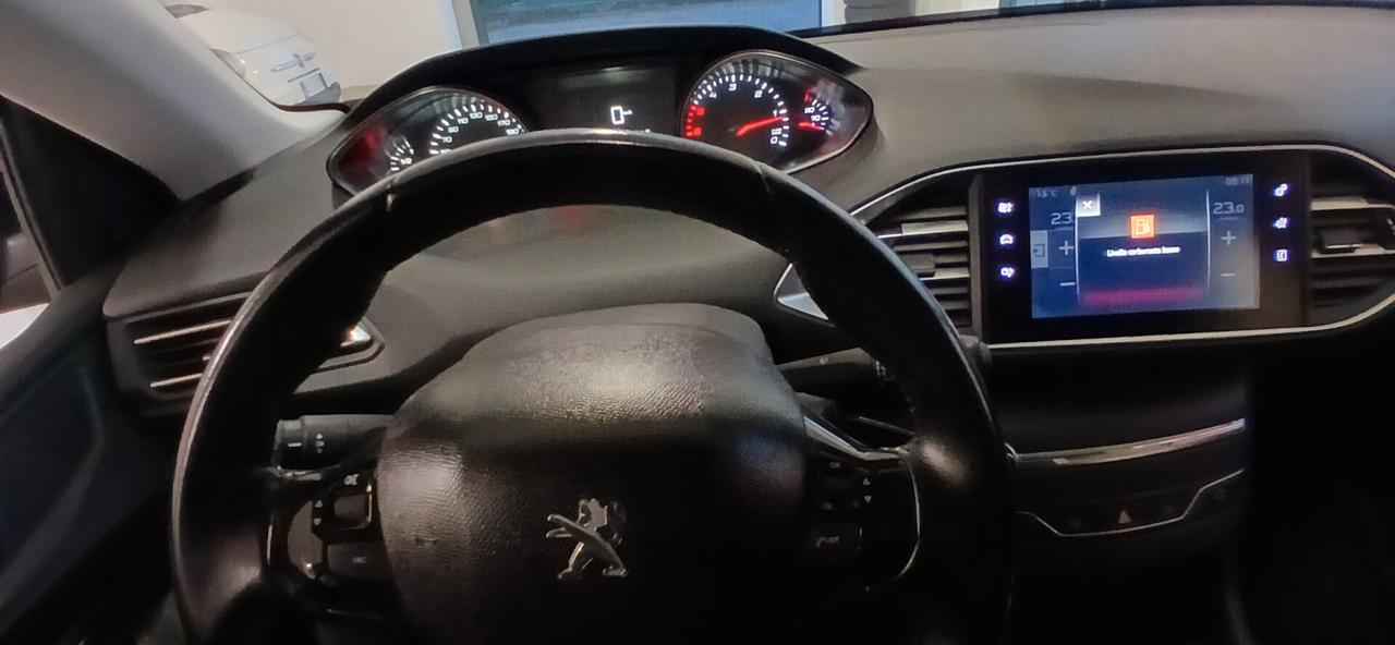 Peugeot 308 1.6 hdi s.w. neopatentati
