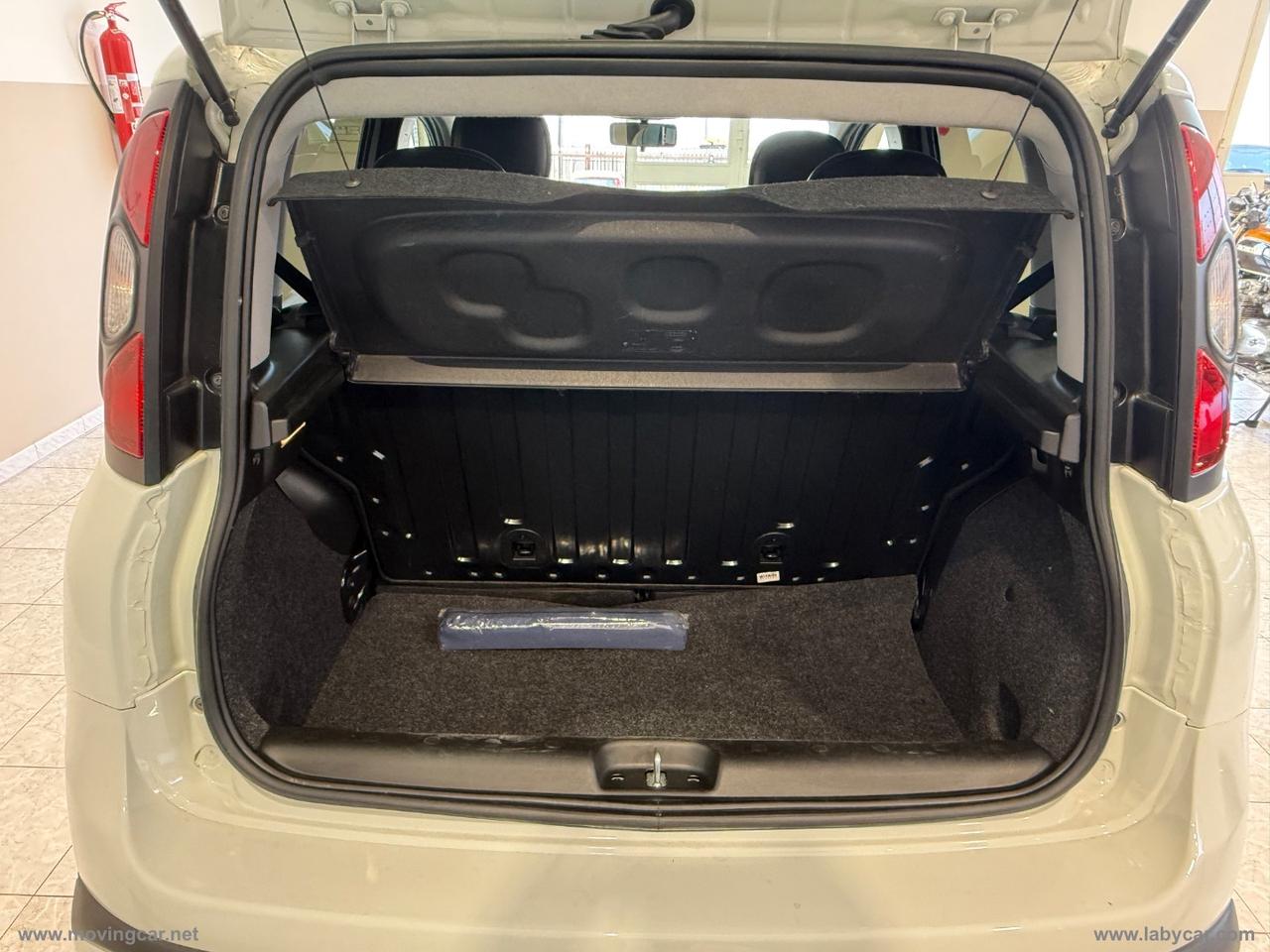 FIAT Panda 1.0 FireFly S&S Hybrid City Cross