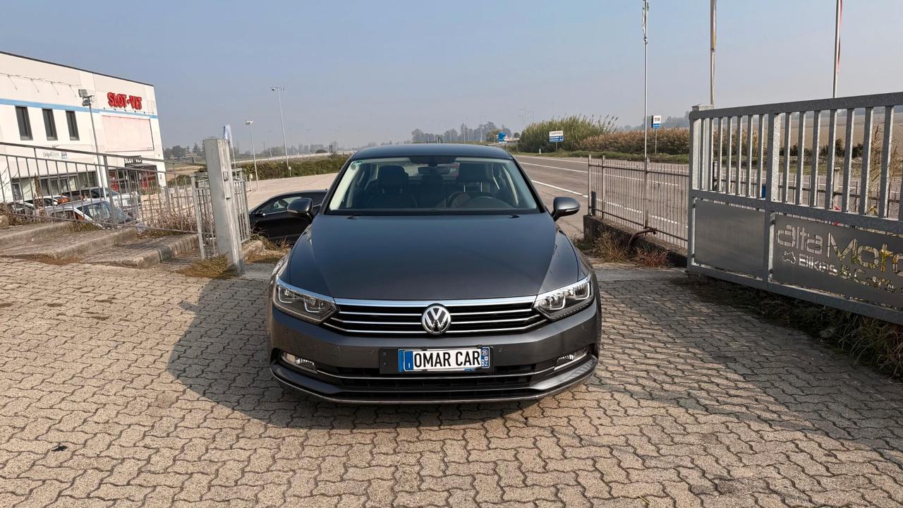 Volkswagen Passat 2.0 tdi scr dsg