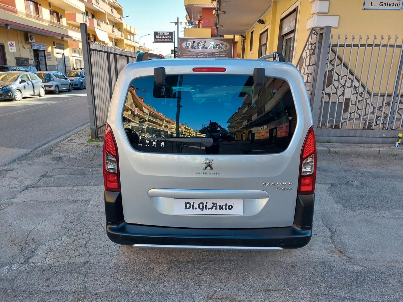 Peugeot Partner Tepee 1.6 HDi 92CV Outdoor "Full Optional "