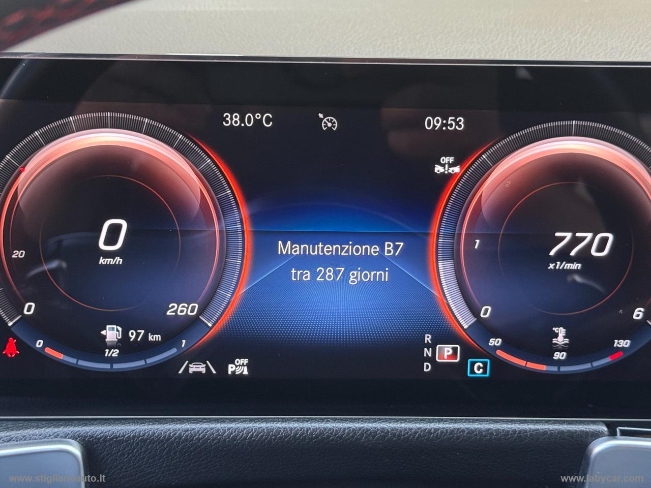 MERCEDES-BENZ GLB 180 d Automatic Premium