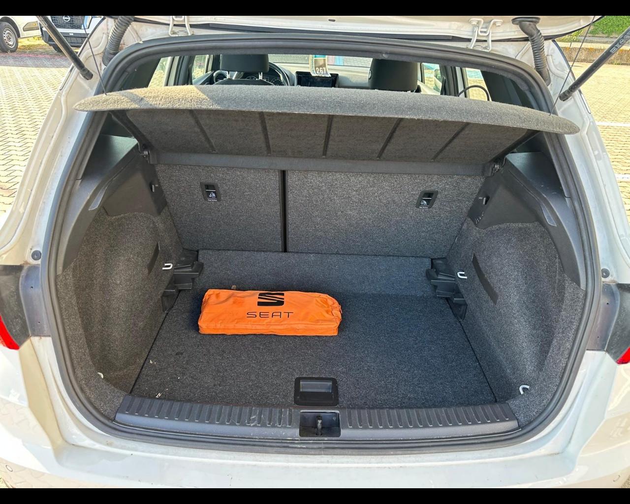 SEAT Arona 1.0 ecotsi Xperience 110cv
