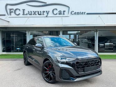 Audi Q8 3.0 tdi 286cv S line quattro Tetto Valcona Ventilati