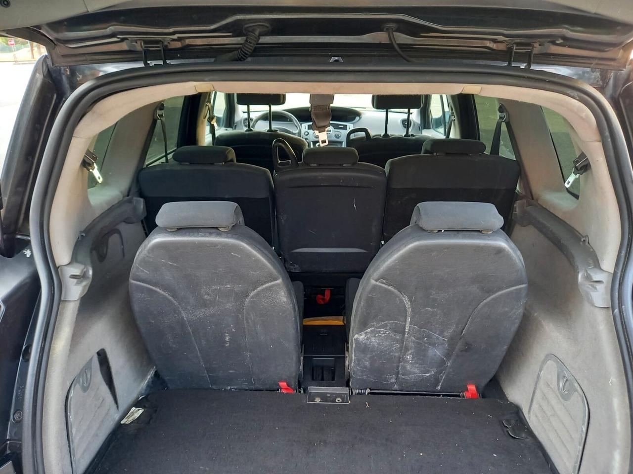 Renault Scenic 7 POSTI GPL