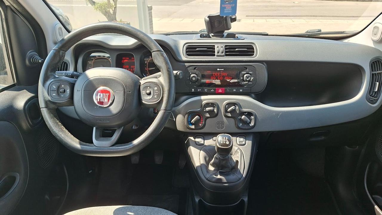 Fiat Panda 1.2 Lounge 2017