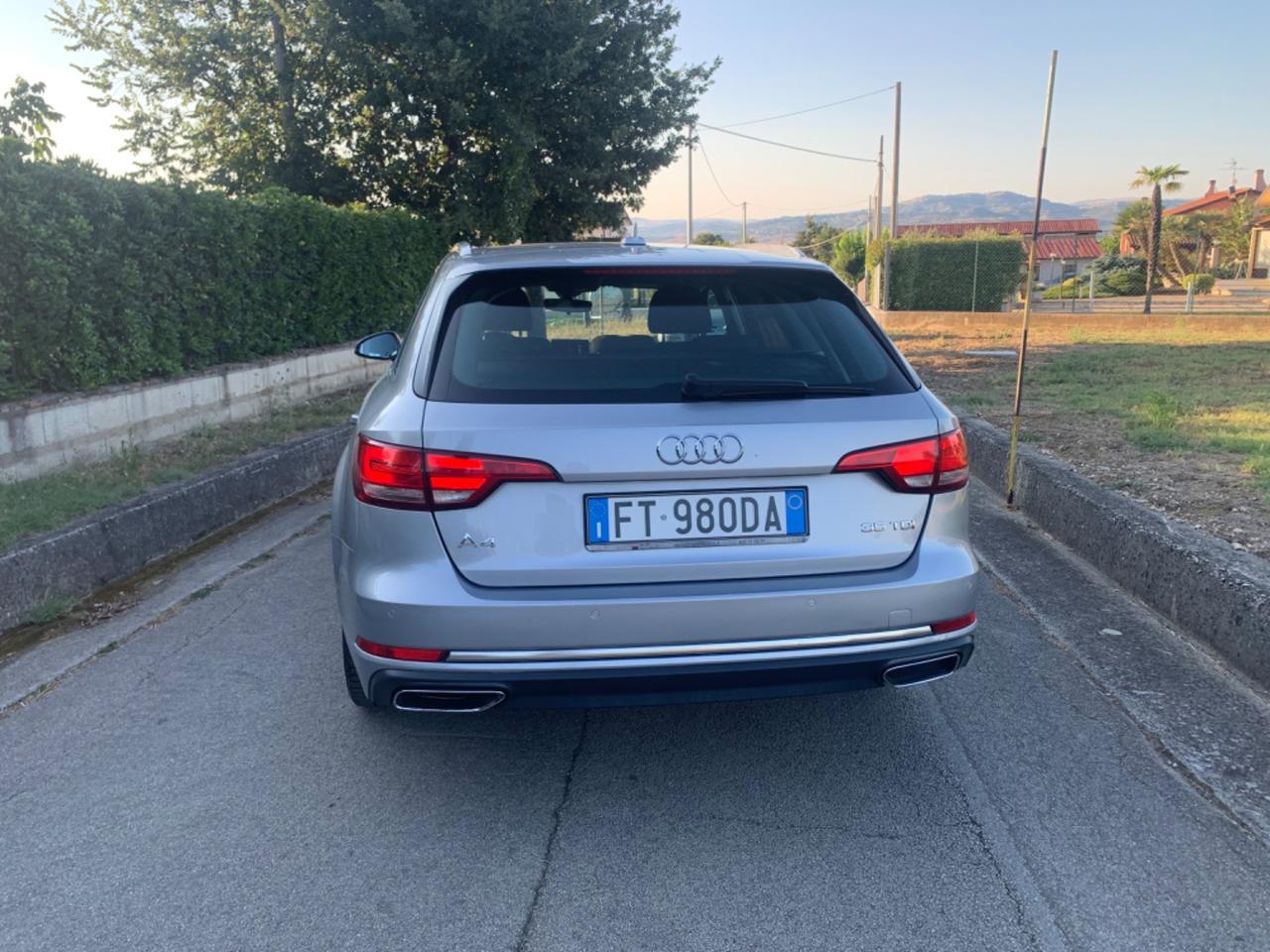Audi A4 Avant 2.0 TDI 150 CV S tronic Business Sport