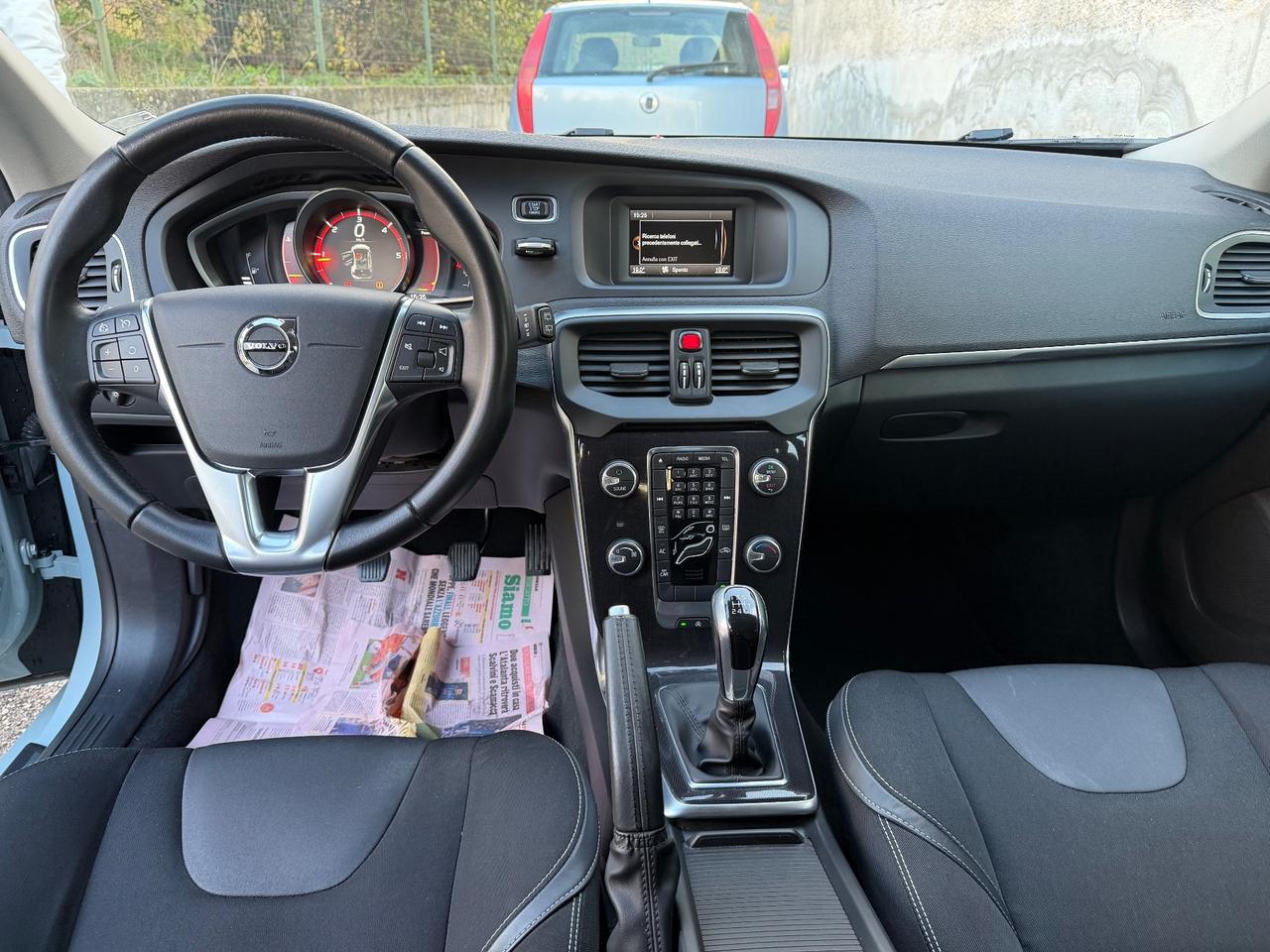 Volvo V40 D3 R-design Kinetic UNICO PROPRIETARIO